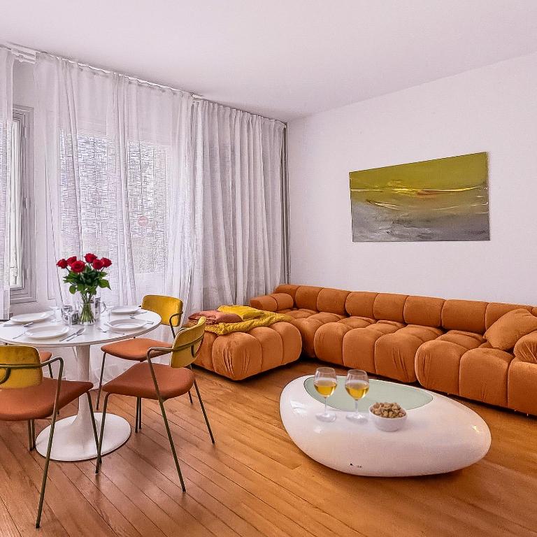 T3 authentique avec terrasse et parking privé - 1