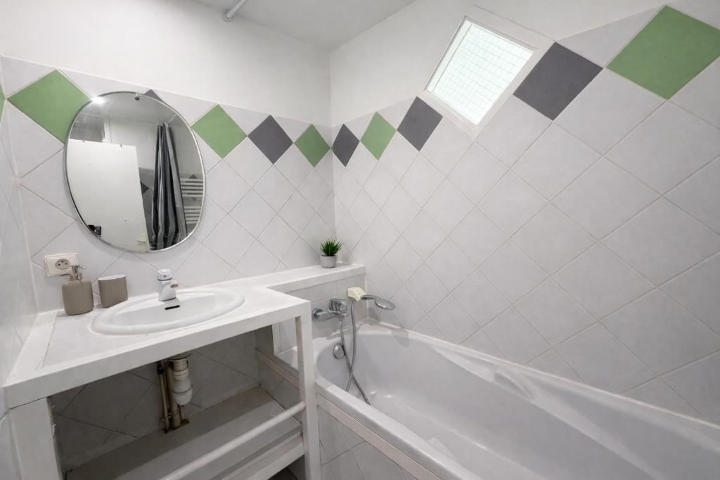 Charmant Appartement a Boulogne - 4