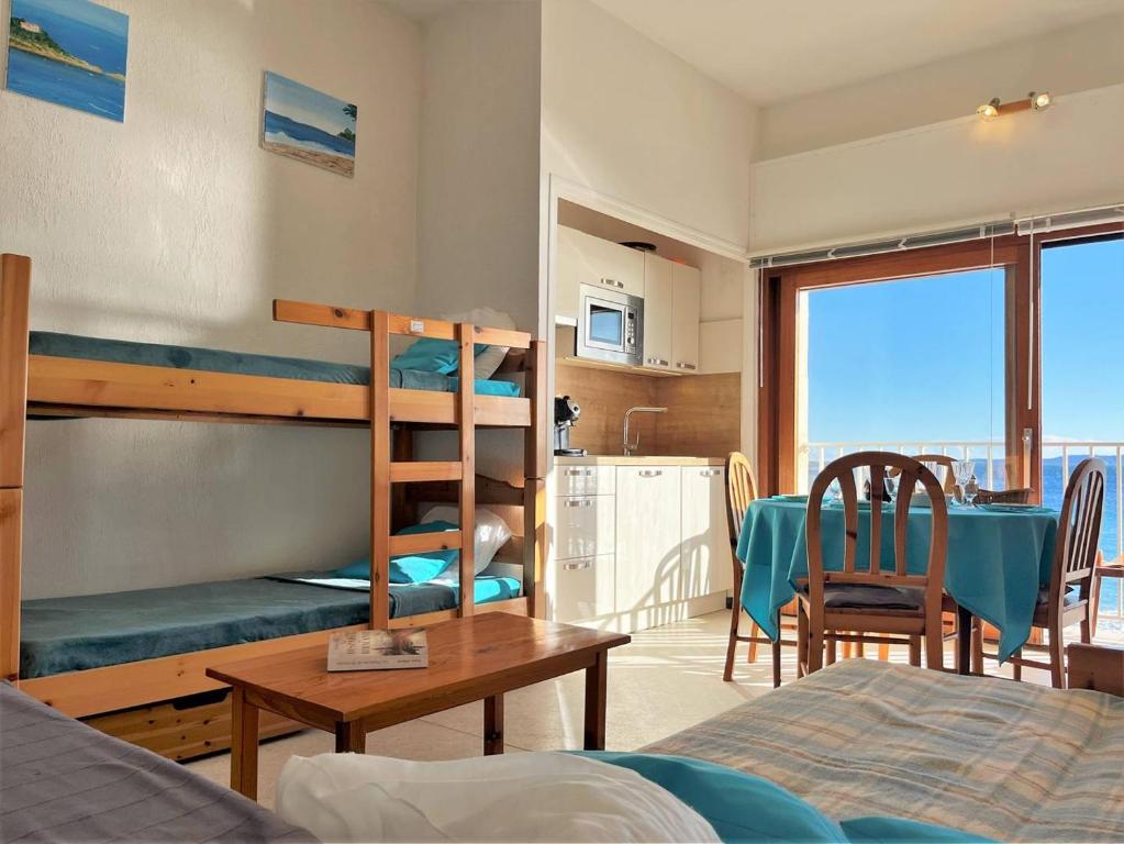 CE110-002 Appartement Studio 4 couchages CAVALIERE - 3