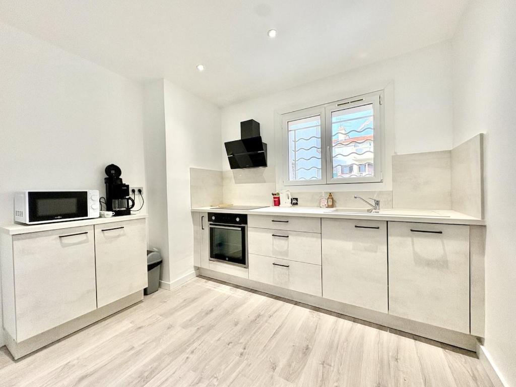 Appartement neuf, front de mer, accès direct plage - 4