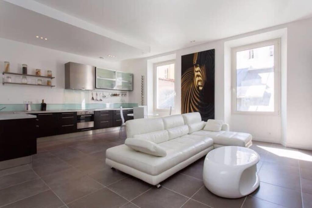La Surprise - Cannes Premium Flat next to Palais Festivals & Sea, Beach - 1
