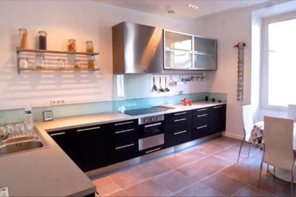 La Surprise - Cannes Premium Flat next to Palais Festivals & Sea, Beach - 2