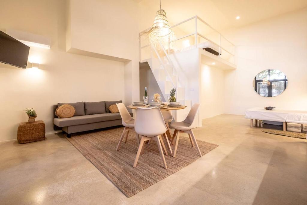 PepeFlats - Eco Suite Mediterranean with Terrace - BD1 - 1