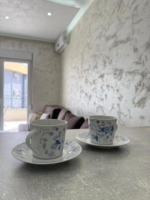 Spacious Studio with Large Terrace - 1