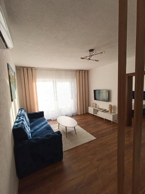 H&H Apartments - 1