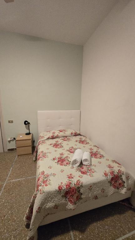 City Room's - 5