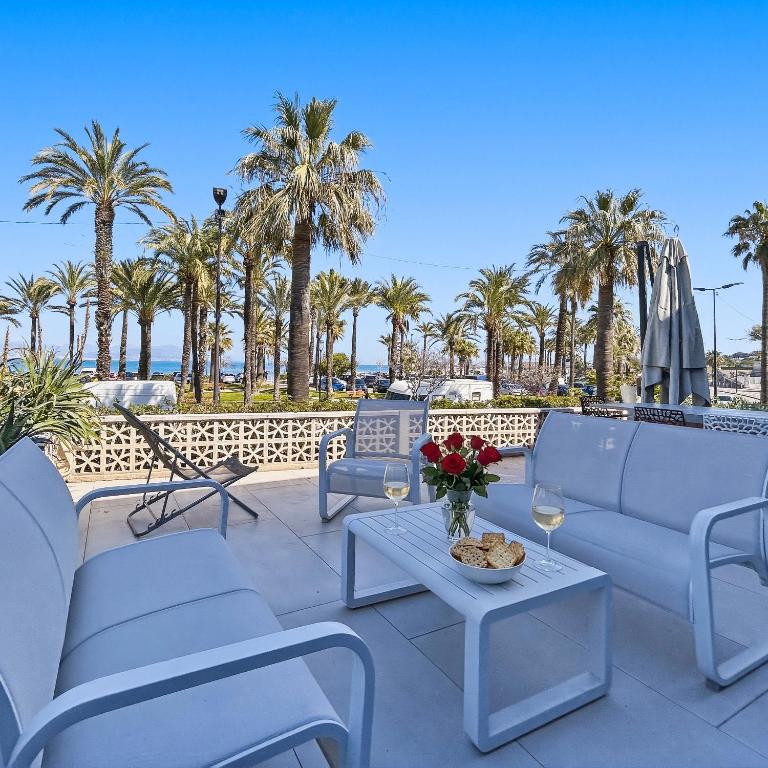 Villa Face a La Mer à Antibes - 5