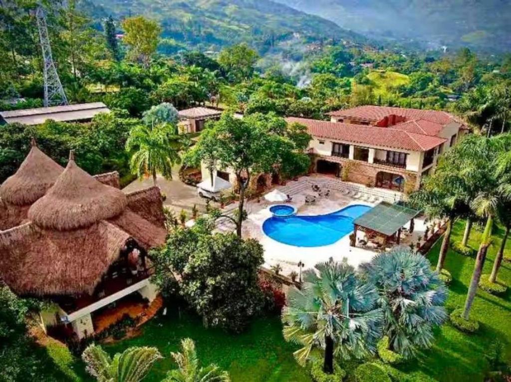 Hotel Boutique Villa Santillana - 1