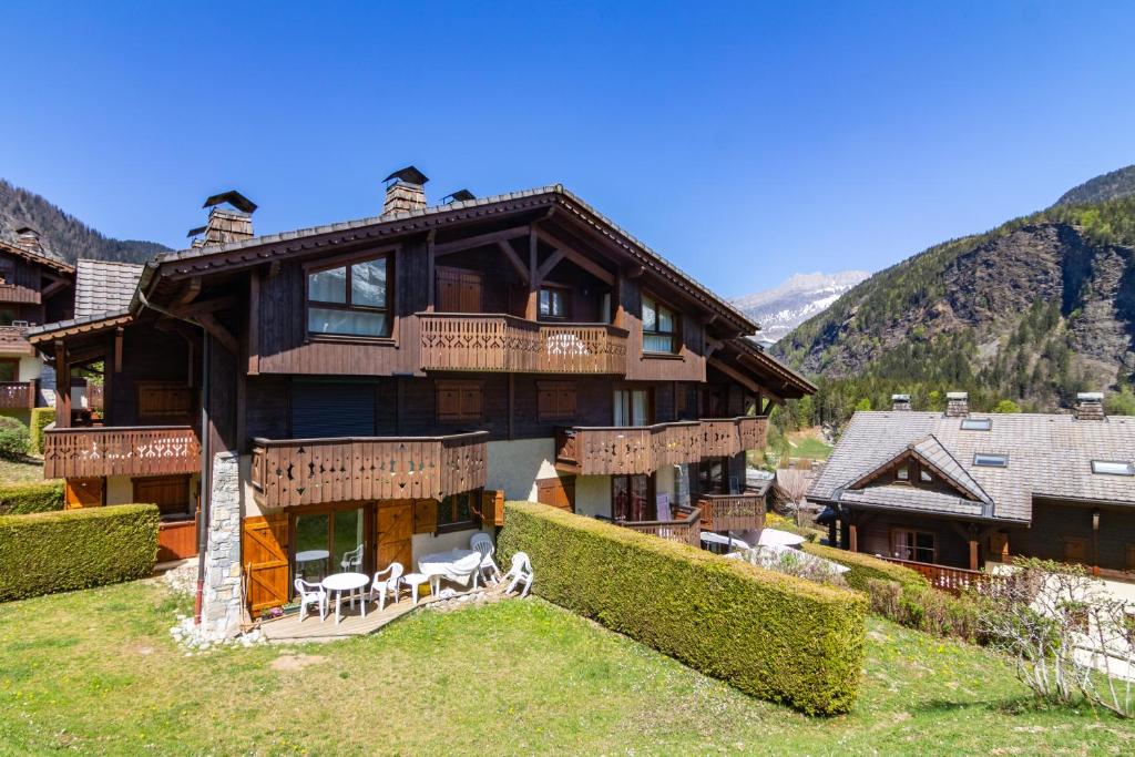 Apt Bellachat 10 for 4 with Pool & 120m to lift - Happy Rentals - 3