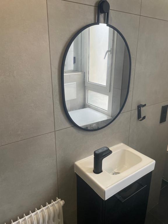 Chic room Paris Montparnasse - 2
