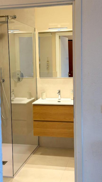 Coquet Appartement Avec Le Terrasse Sur Le Mer - 5