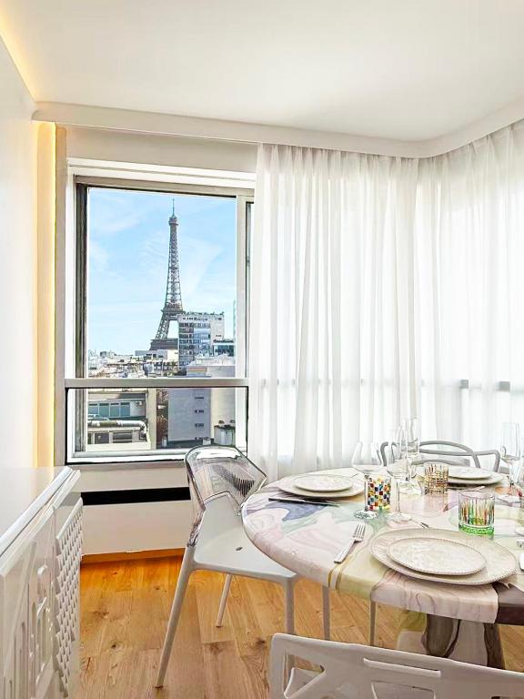 Contemporary artist style panoramic EiffelTower - 4