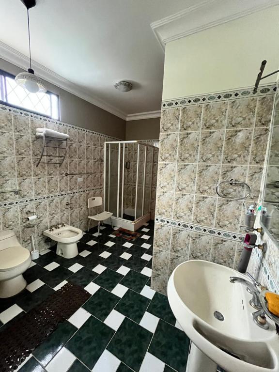 Full Independent Executive Room 2 - 3
