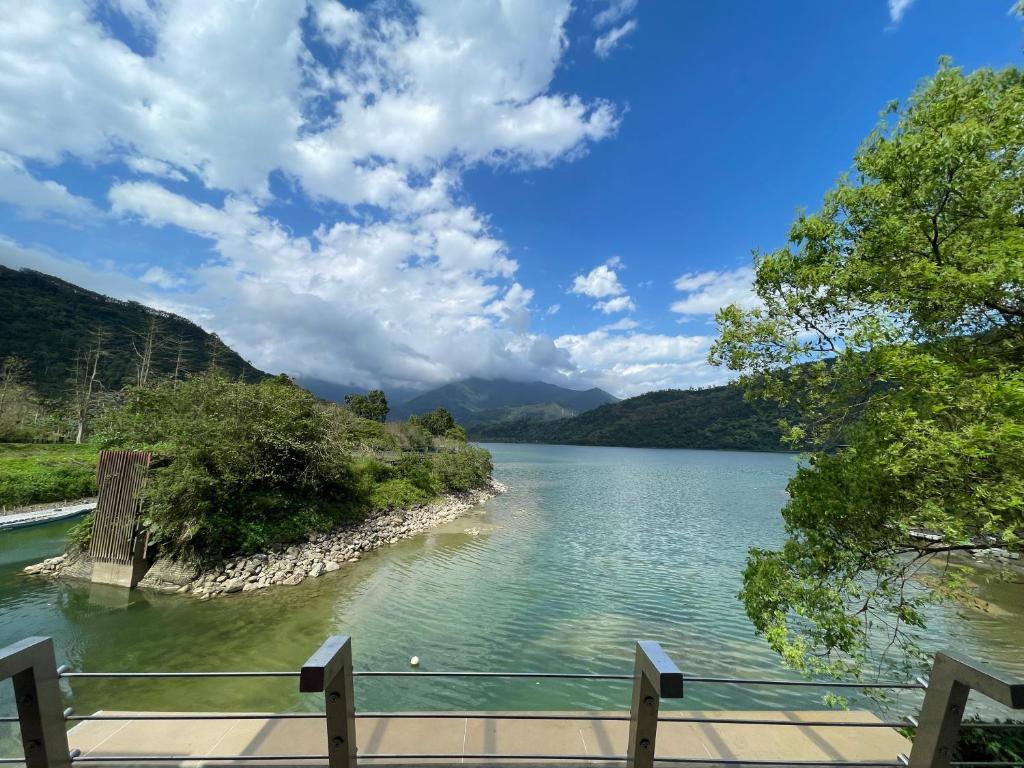 Liyu Lake Soholake Homestay