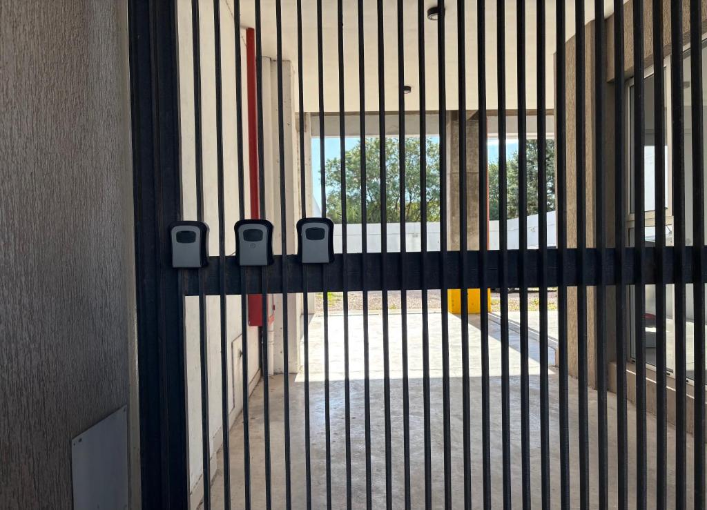 Apart Charlone - 4
