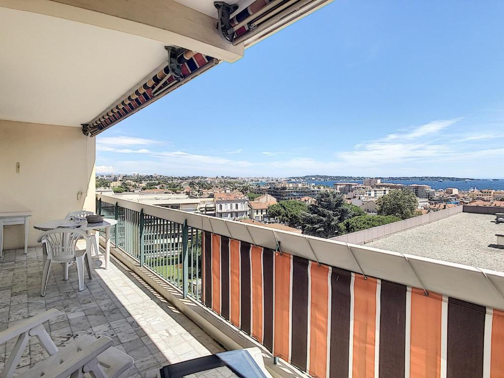 Golfe Juan Studio Centre Ville - 4
