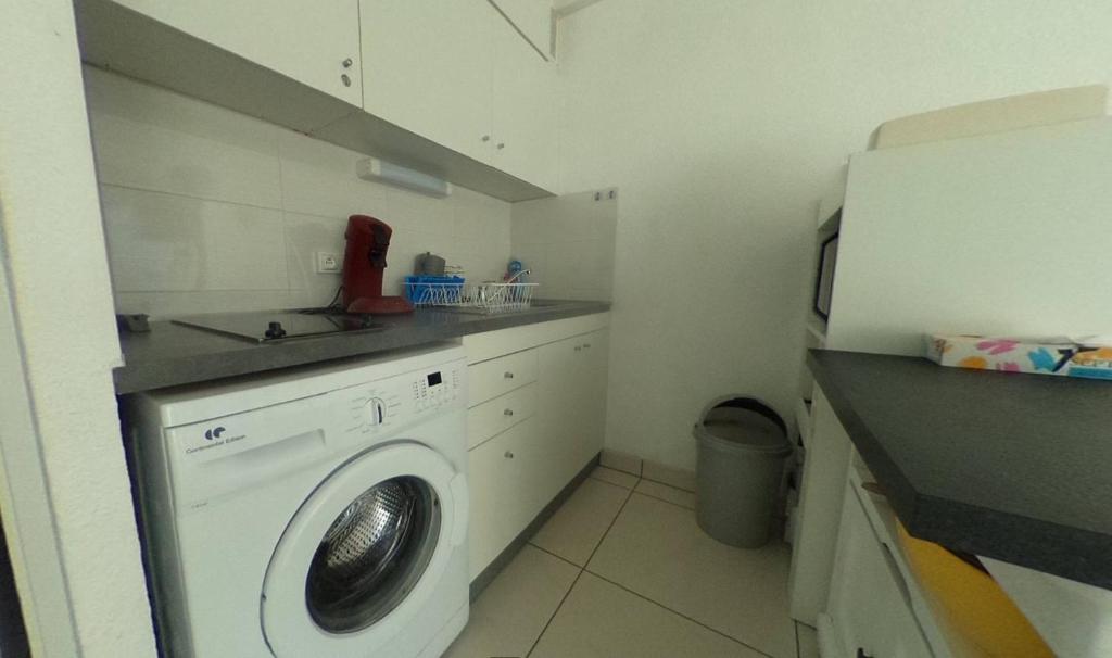 Appartement climatisé pour 5 personnes, résidence Camargue village, quartier du boucanet au Grau-du-Roi. - 4
