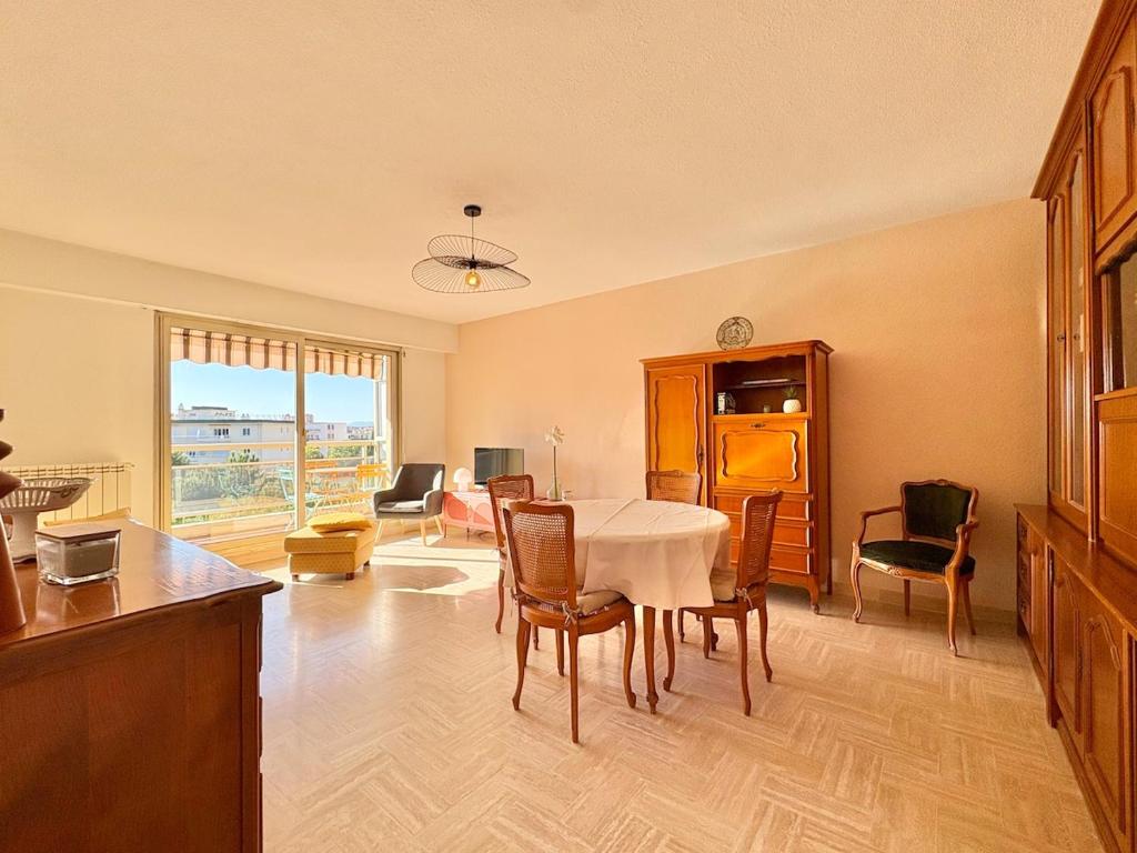 Appartement T3 piscine, parking, proche des plages - 3