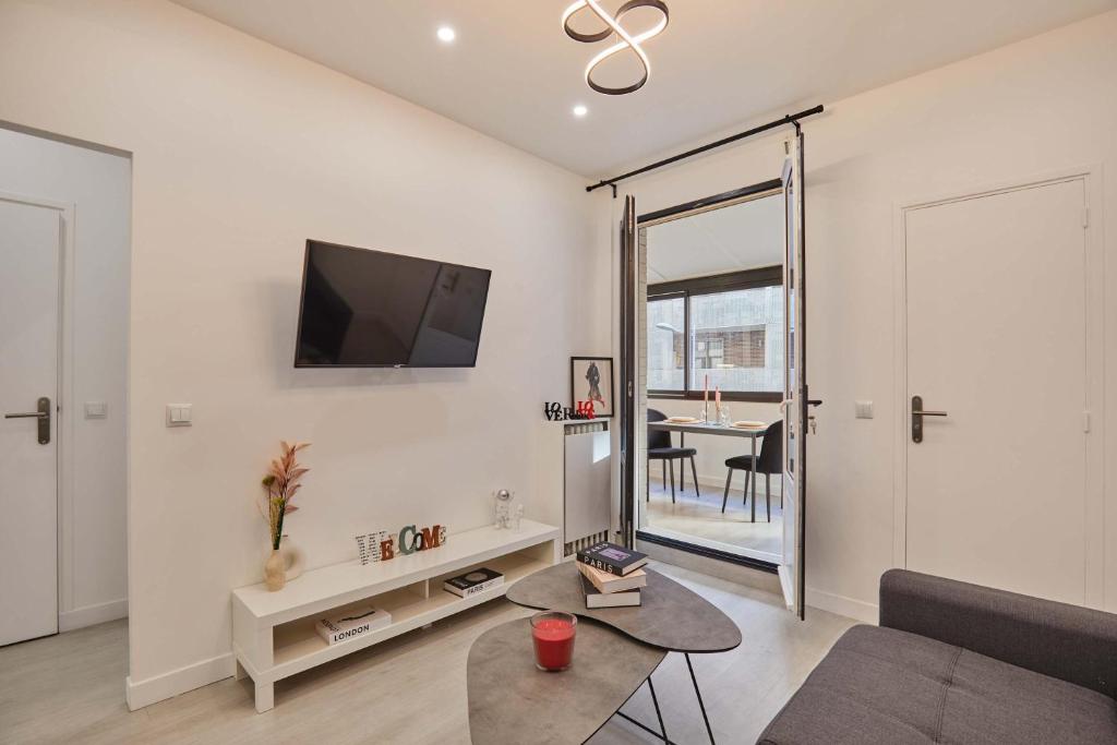 Modern Suite with Patio Boulogne-Billancourt - 4