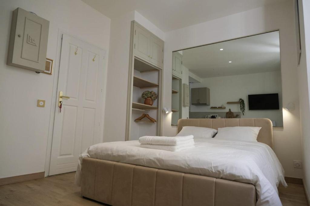 Petite fleur - Studio Vieil Antibes-Plage à 5 min - 1