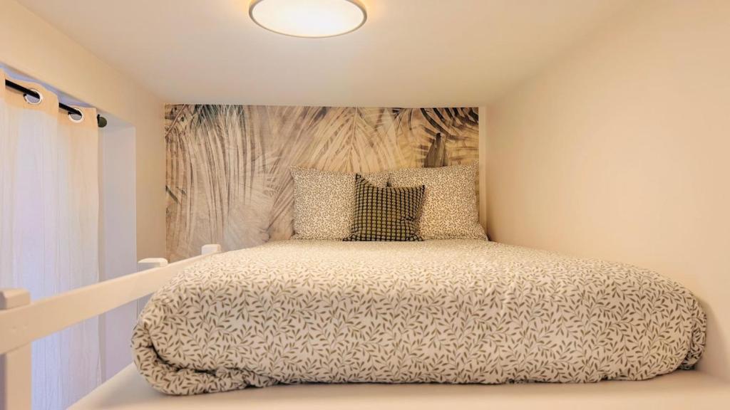 Studio in Paris perfect for a couple or for work - 3