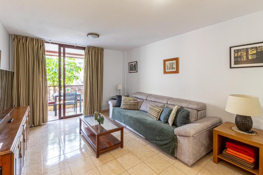 Peaceful One Bedroom Apartment - 5