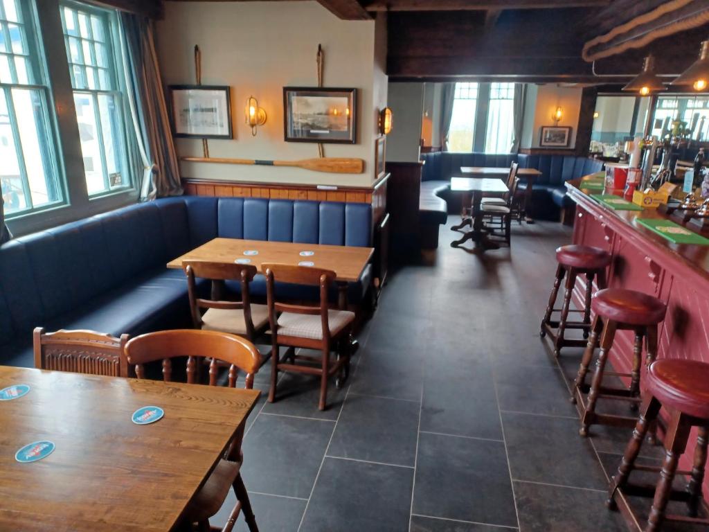The Paris Hotel, Coverack photo 6