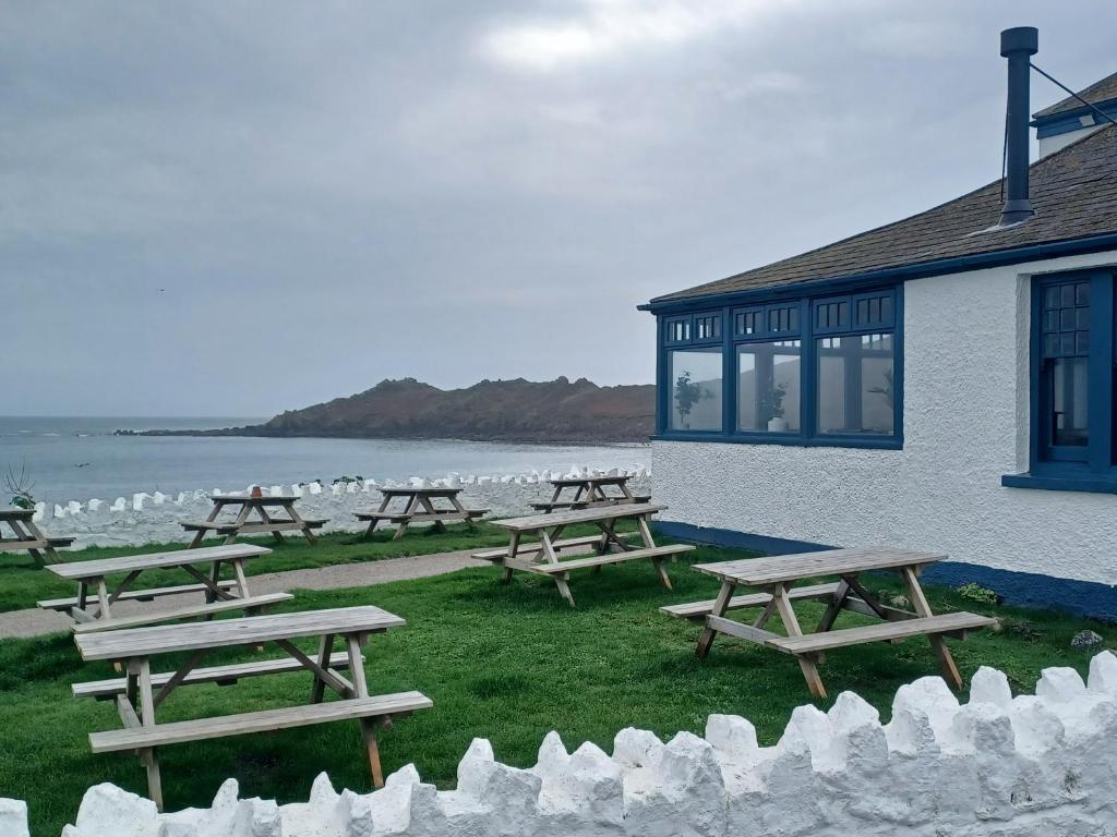 The Paris Hotel, Coverack photo 5