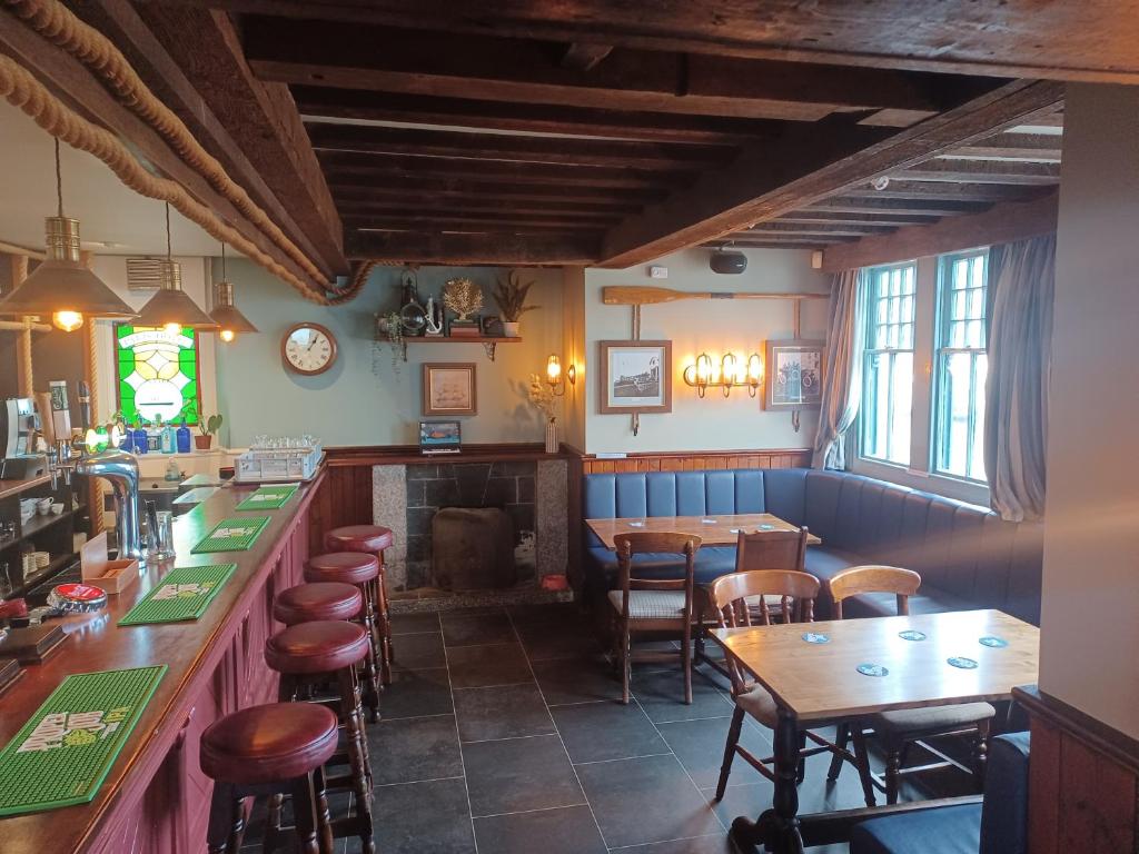 The Paris Hotel, Coverack photo 8