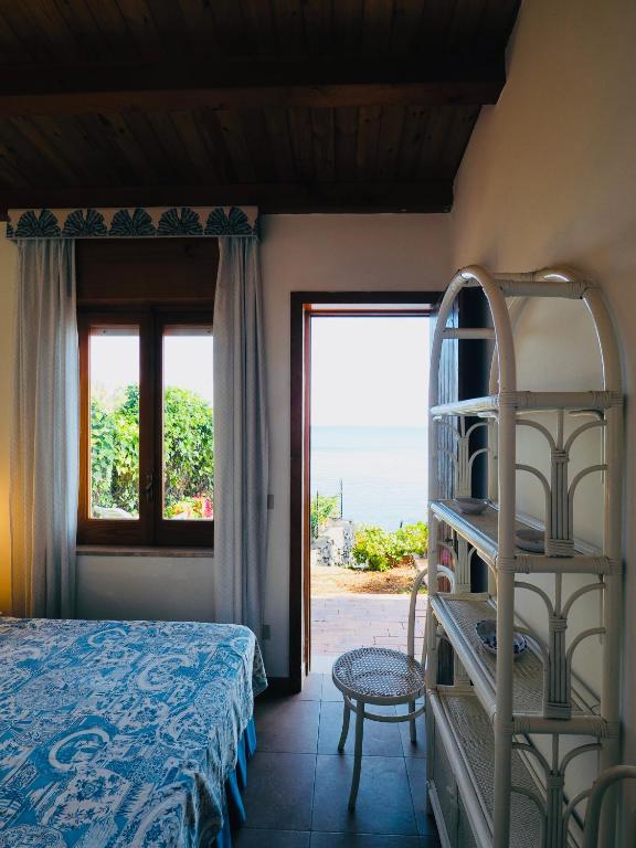 Villa Caterina-Capo di Milazzo-Direct Access to the sea - 5