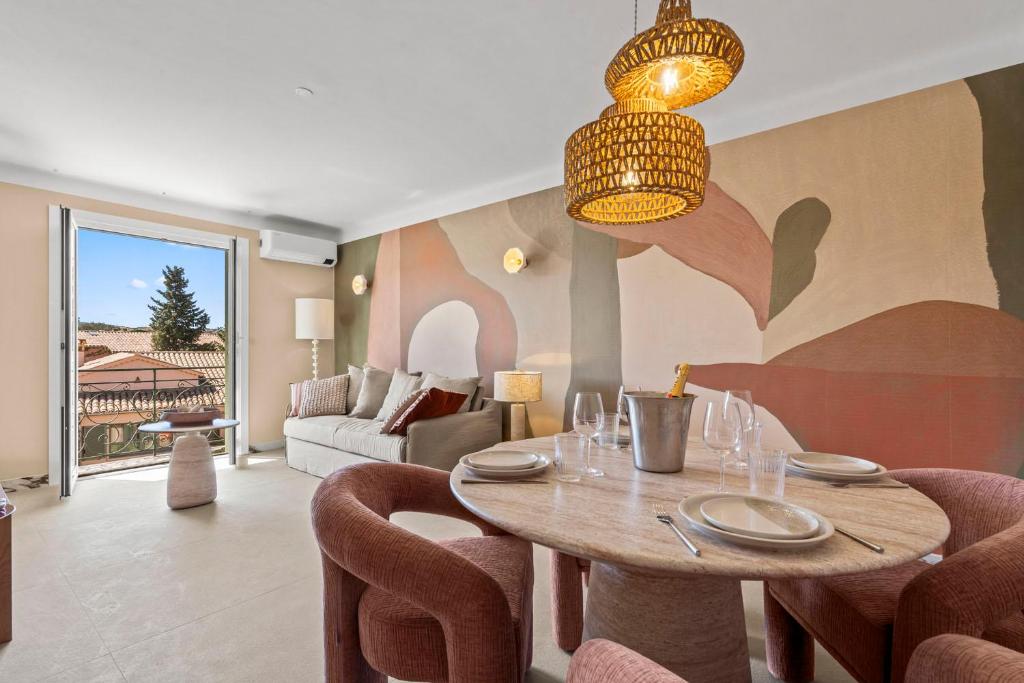 Theava Collection - Place des Lices - Saint Tropez City Center - 1