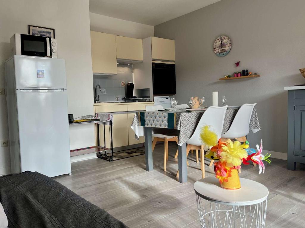 CA850-208 APPARTEMENT 2 PIÈCES POUR 4 Personnes CAVALAIRE - 3