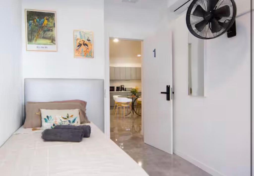 Habitación en Alicante 1 Plus - 3