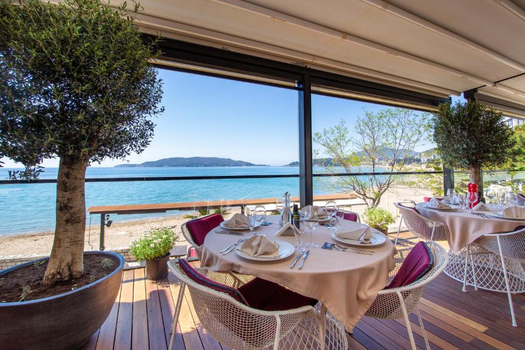 Hotel Aleksandar Rafailovići - 4