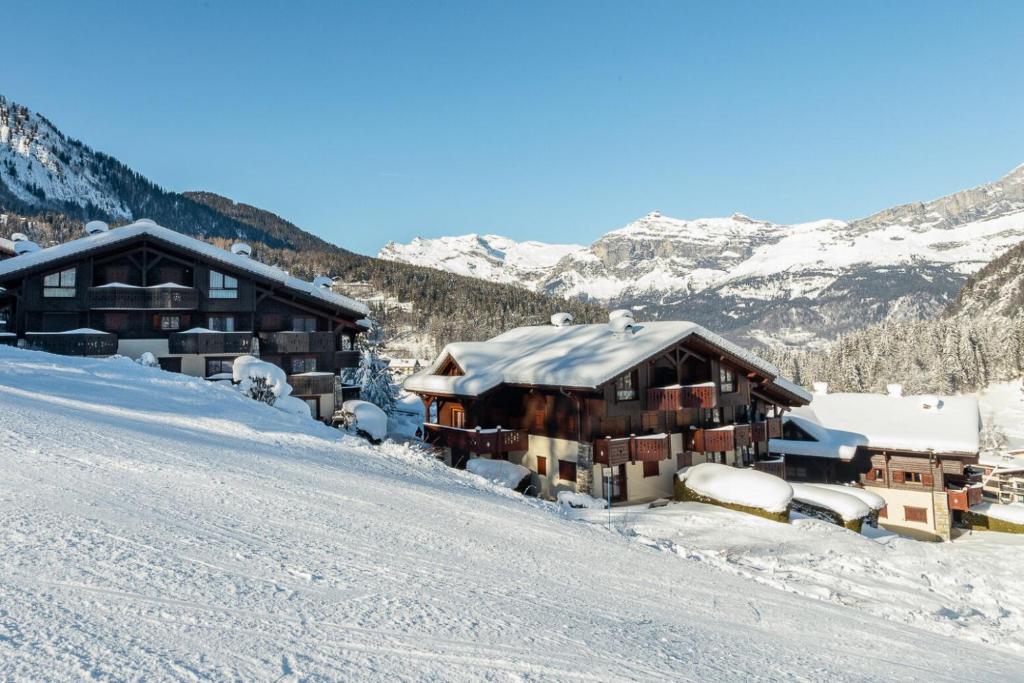 Apartment Refuge de Bellachat, Alpes Agency, Les Houches, Sleeps 4 - 1
