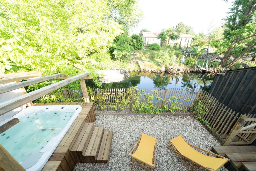 Villa with Spa and Private Canal Access - 2