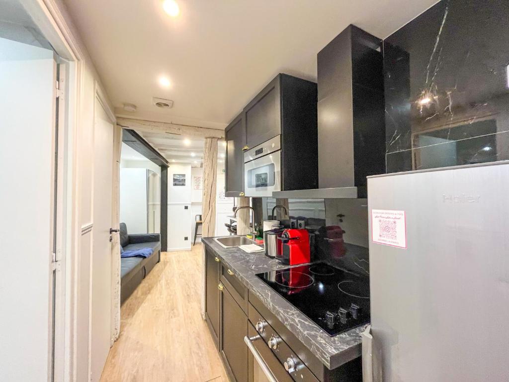 UrbanFlat 93 - Authentique Appartement Parisien 2 chambres - 5