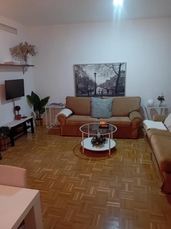 Piso Macasta - 3