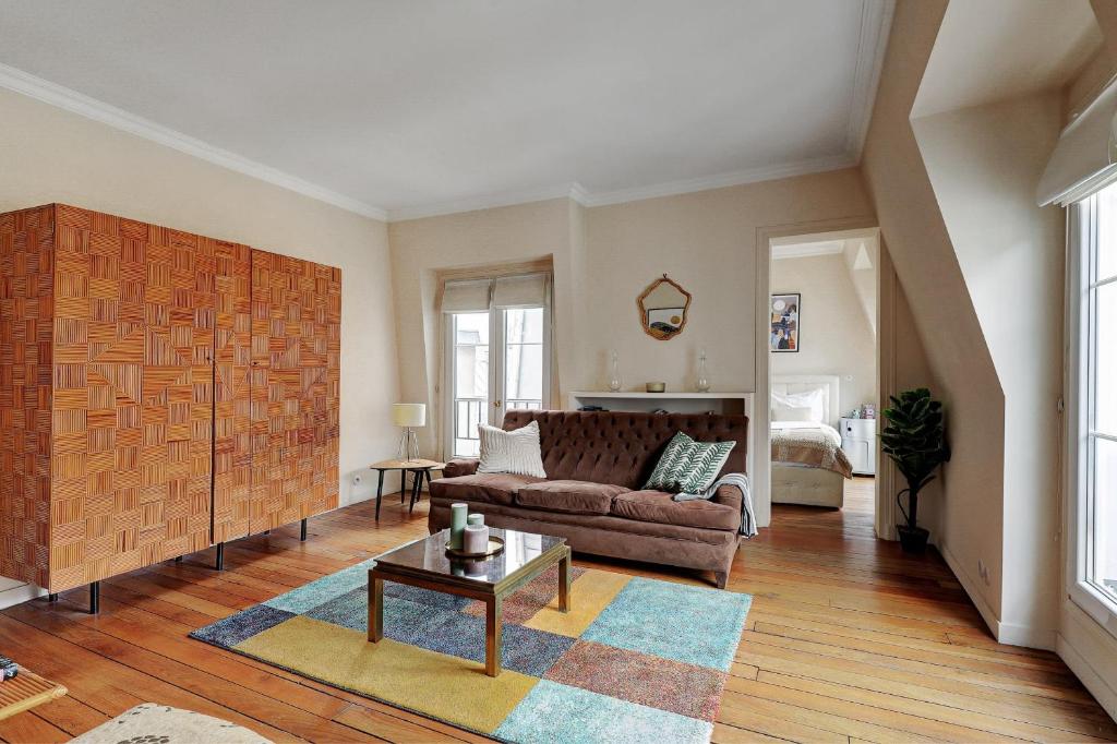 Saint Germain des Prés - 1BR - Paris Vacation Rentals - 2
