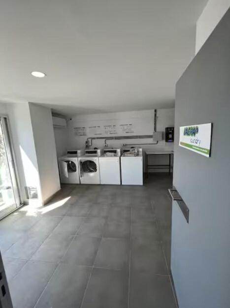 Studio con amenities zona Hospital Italiamo 81 - 3