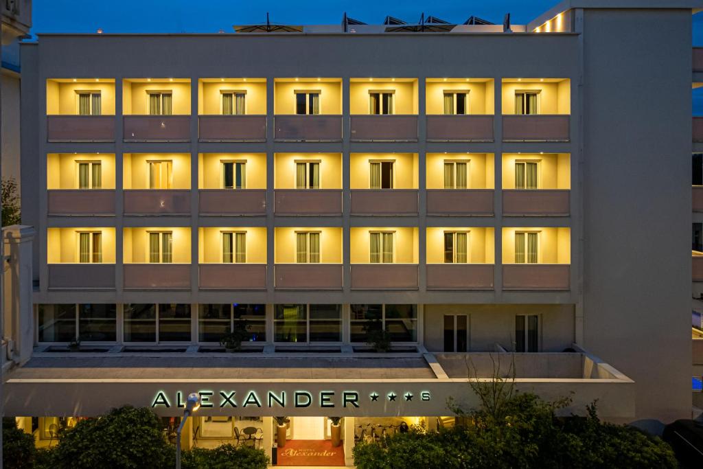 Hotel Alexander - 1