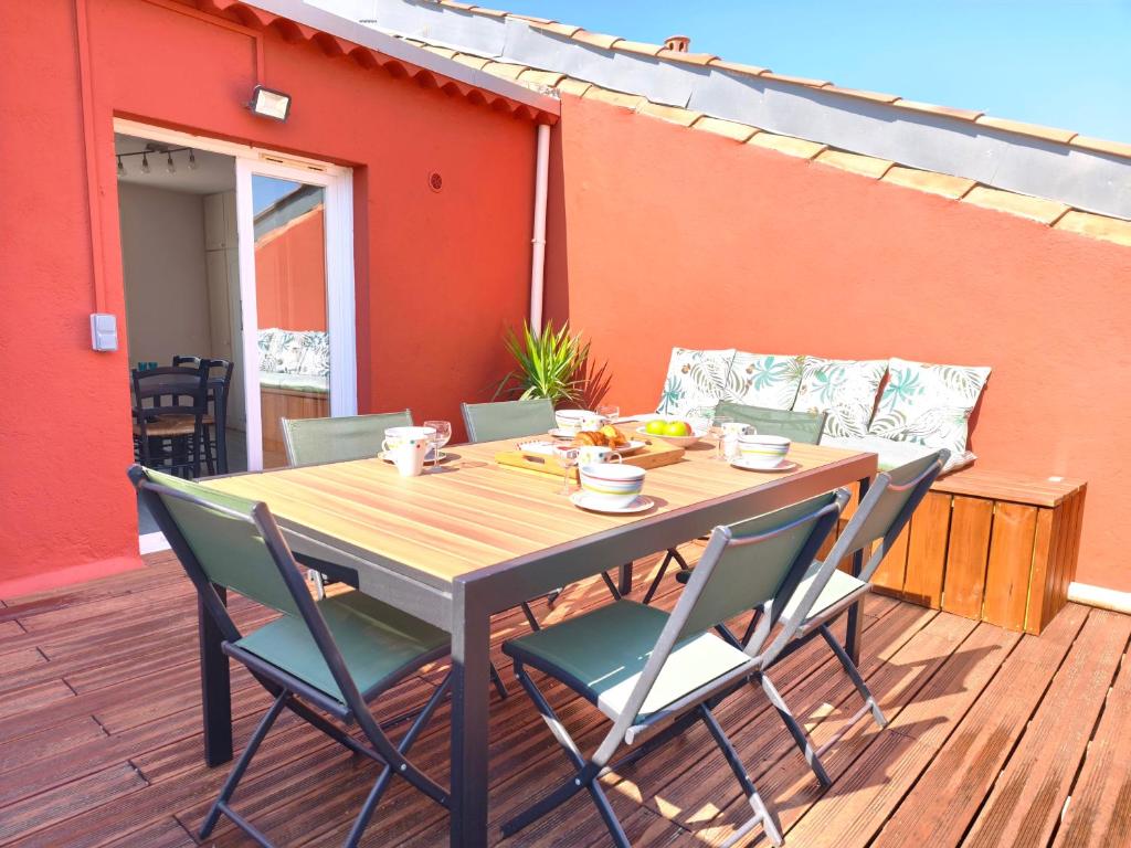 Mistral 3 Élégant duplex 2 chambres avec terrasse et climatisation, à proximité immédiate du port - 4