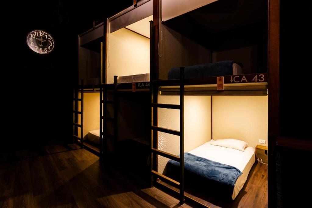The Clock Hostel & Suites - 2