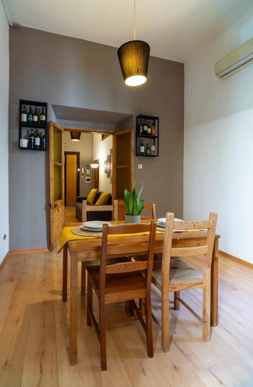 pantheon home - 5