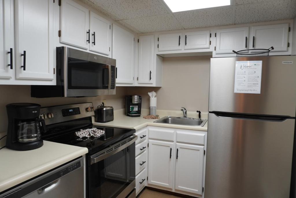 River Place Condos #401 2BD