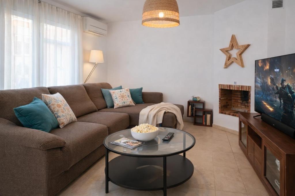 Casa familiar con patio privado y piscina comunitaria cerca de la playa - 2