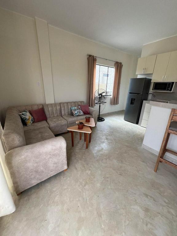 Modern, central apartment, steps from the beach - 5