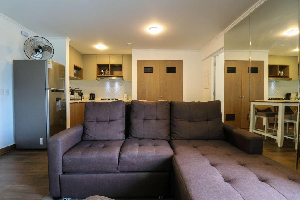 Brezzo Poolside Living 2BR in Miraflores - 5