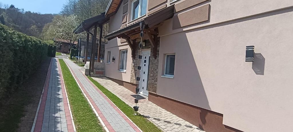 Porodični kutak - 1