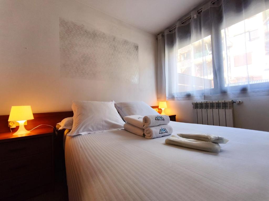 AC Apartaments Cabirol Incles - 2